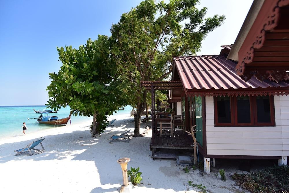 Lipe Power Beach Resort Екстериор снимка