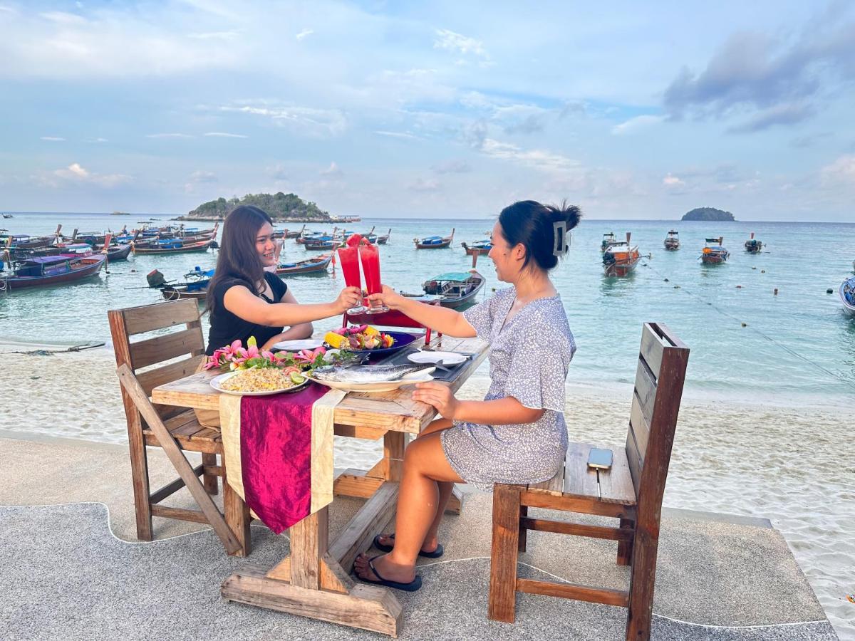 Lipe Power Beach Resort Екстериор снимка